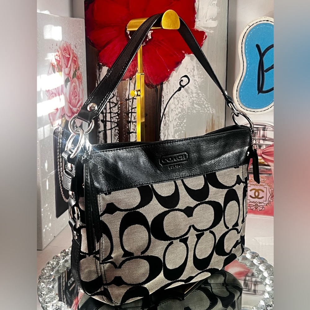 Coach Black and Cream Women's Bag - Picture 15 of 16
